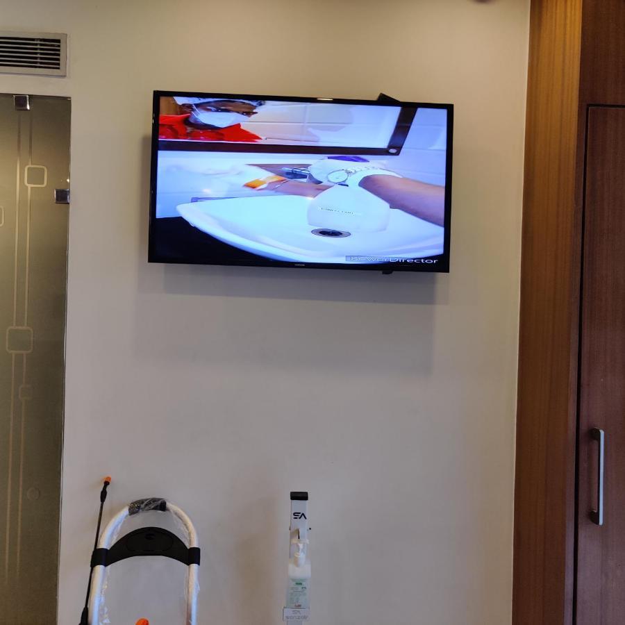 Hotel Meadows فاراناسي المظهر الخارجي الصورة