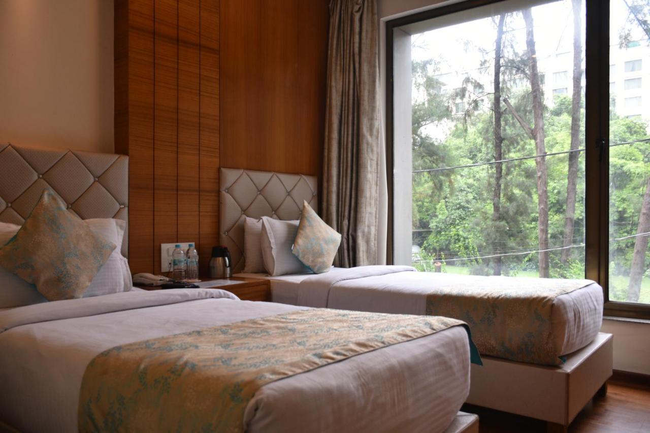 Hotel Meadows فاراناسي المظهر الخارجي الصورة