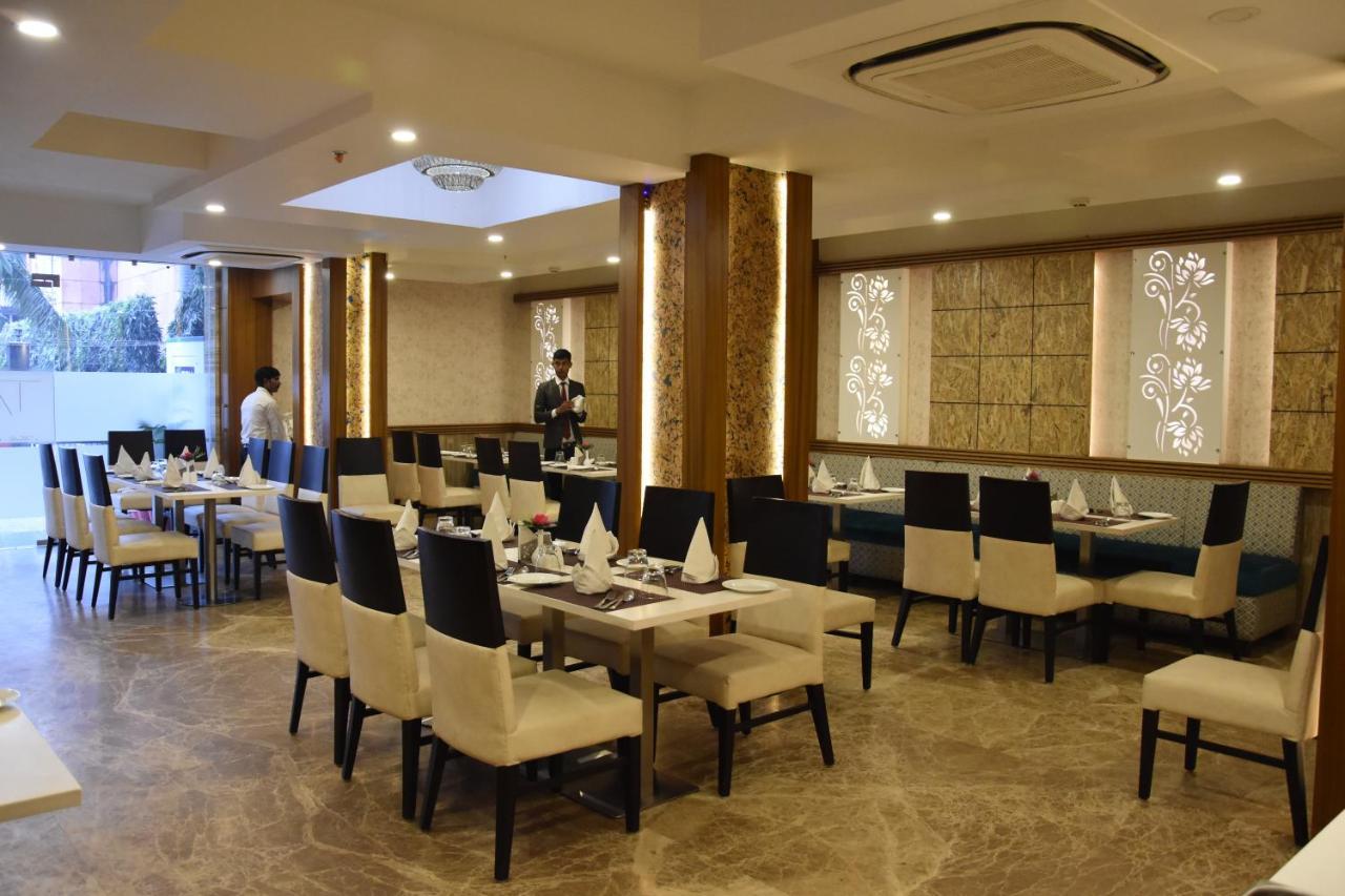 Hotel Meadows فاراناسي المظهر الخارجي الصورة