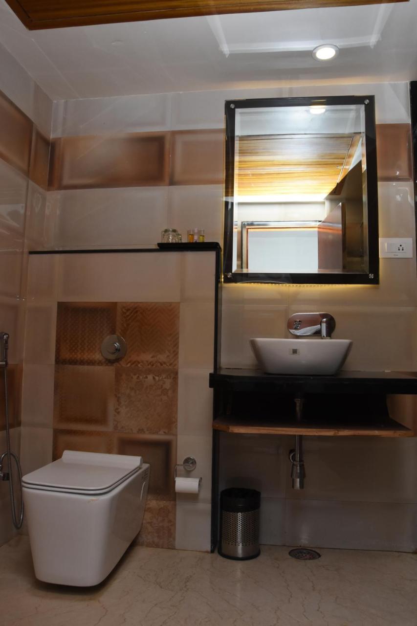 Hotel Meadows فاراناسي المظهر الخارجي الصورة